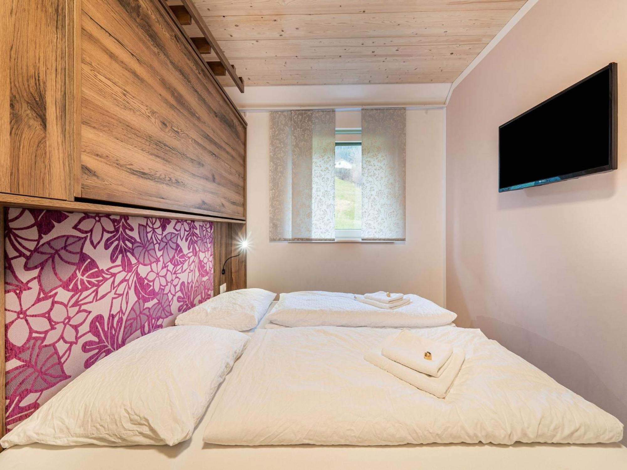 Large Apartment In Sankt Georgen With Balcony Fürstau Dış mekan fotoğraf