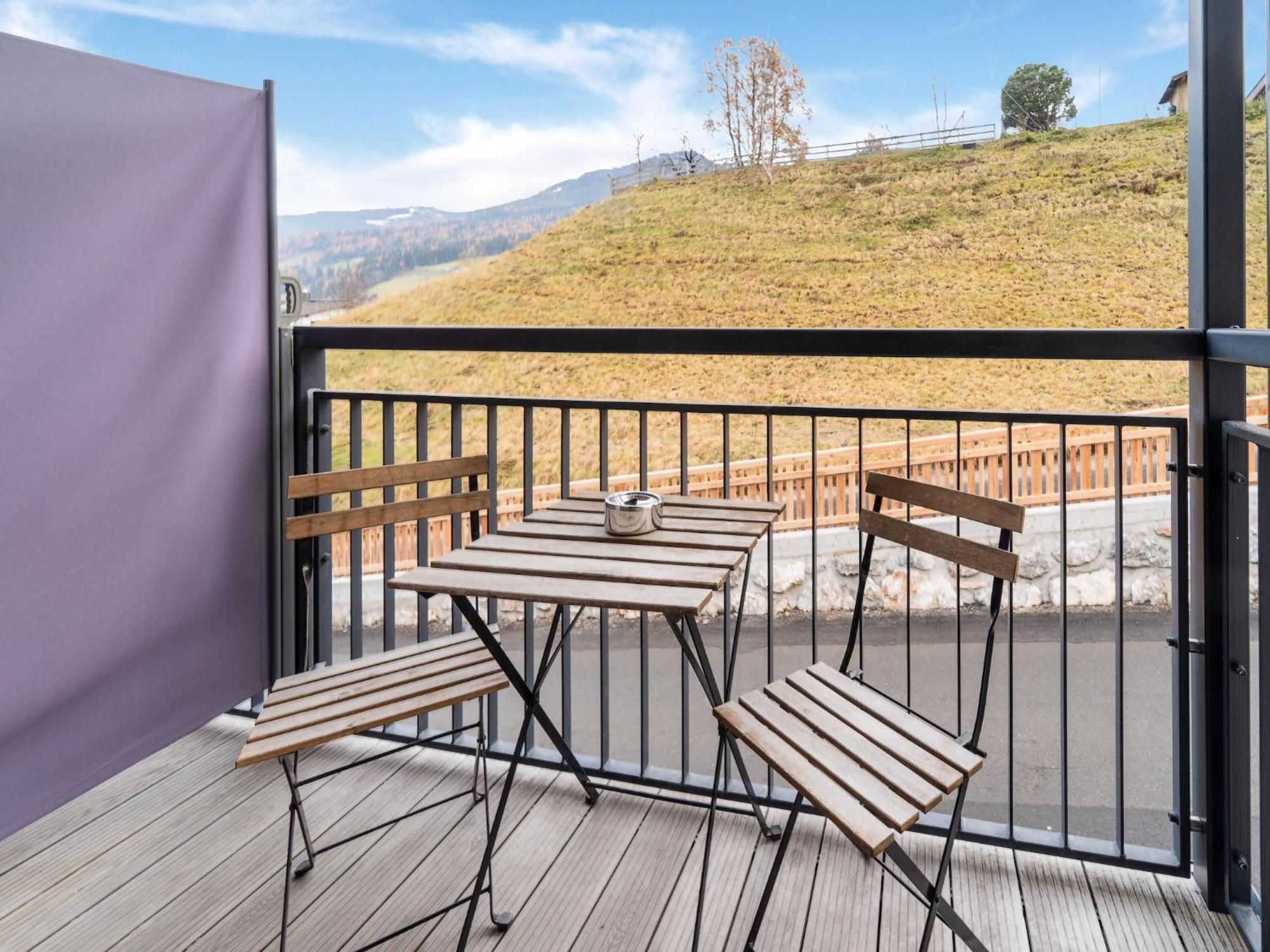 Large Apartment In Sankt Georgen With Balcony Fürstau Dış mekan fotoğraf