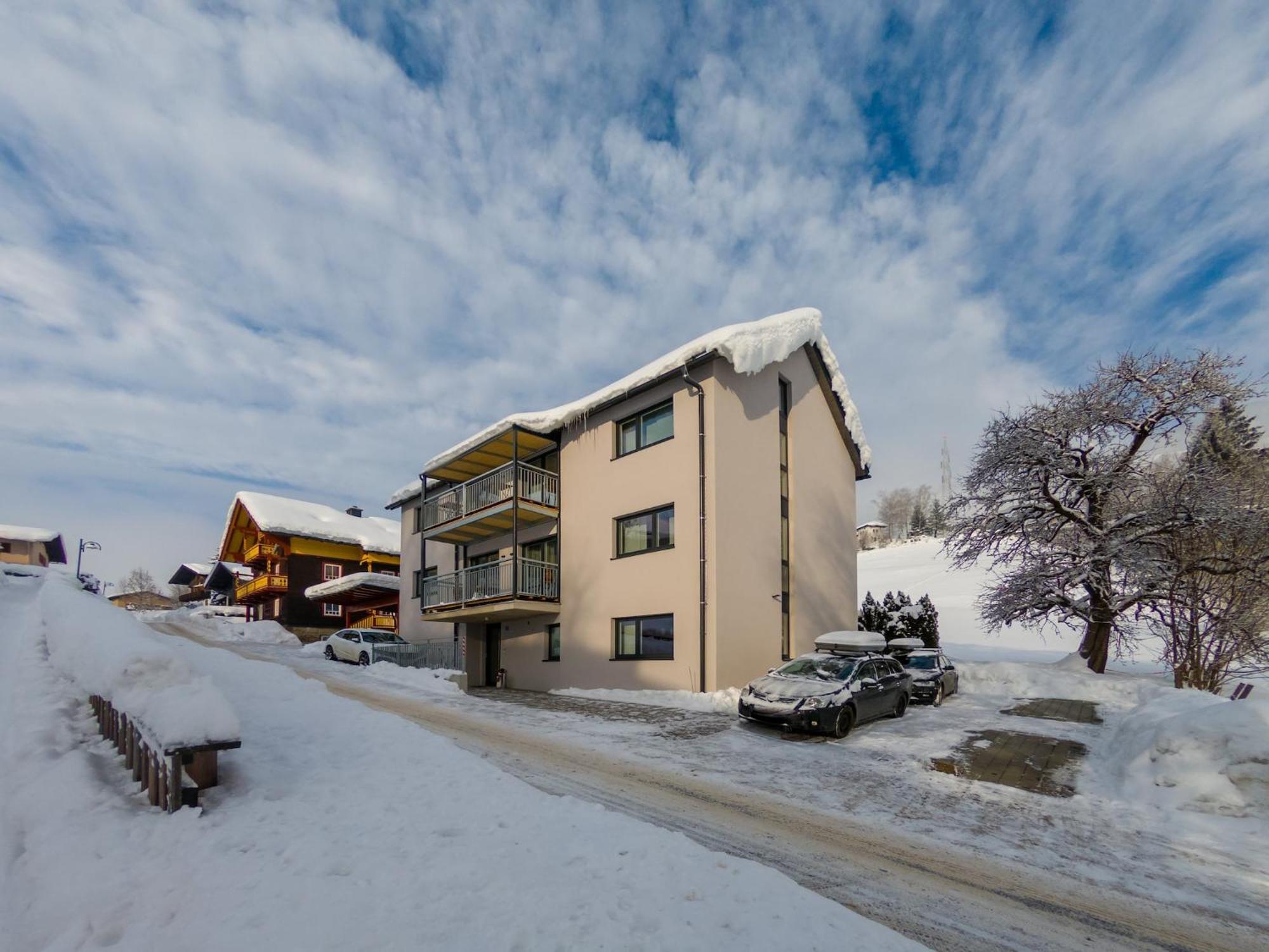 Large Apartment In Sankt Georgen With Balcony Fürstau Dış mekan fotoğraf