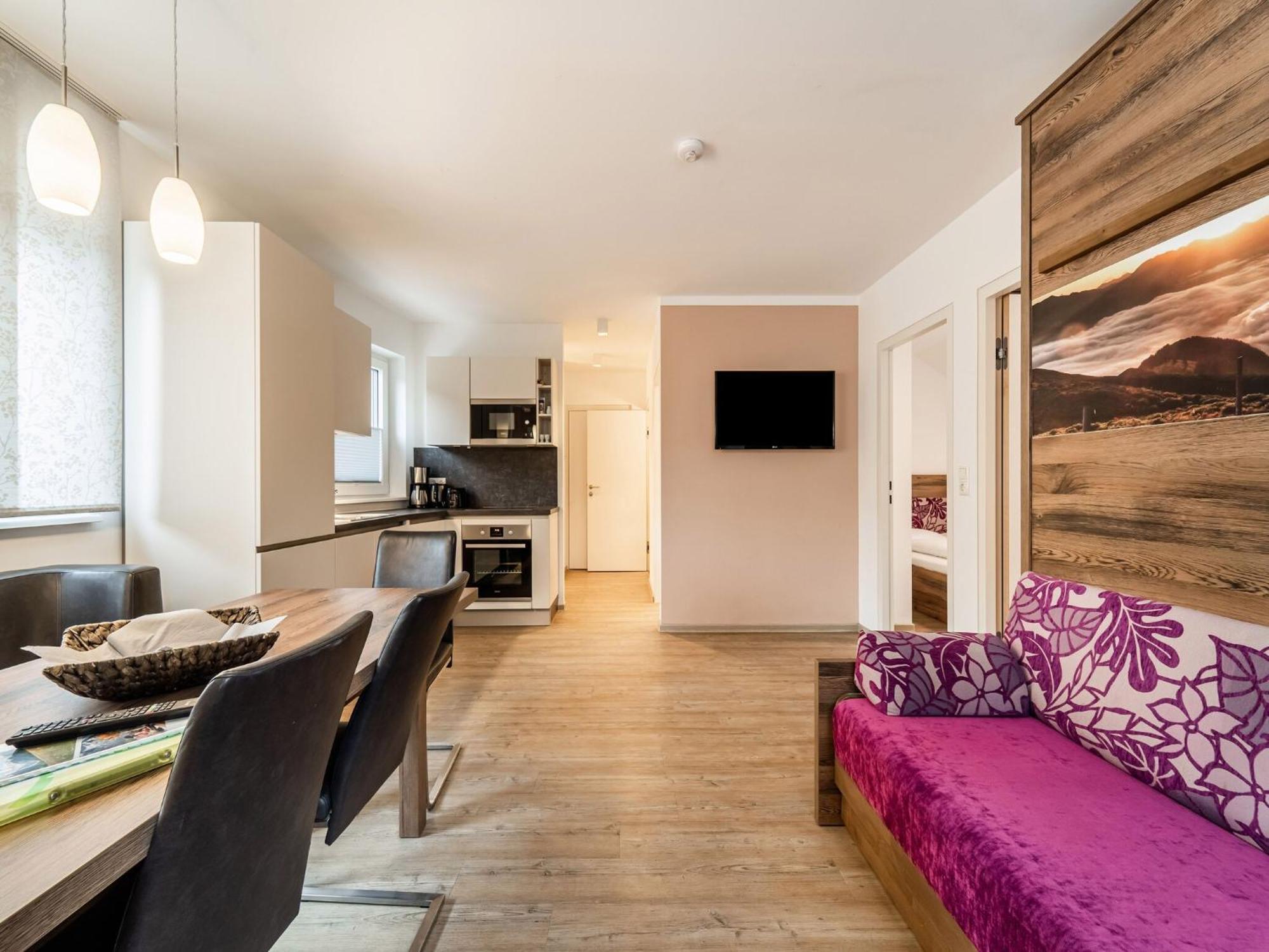 Large Apartment In Sankt Georgen With Balcony Fürstau Dış mekan fotoğraf